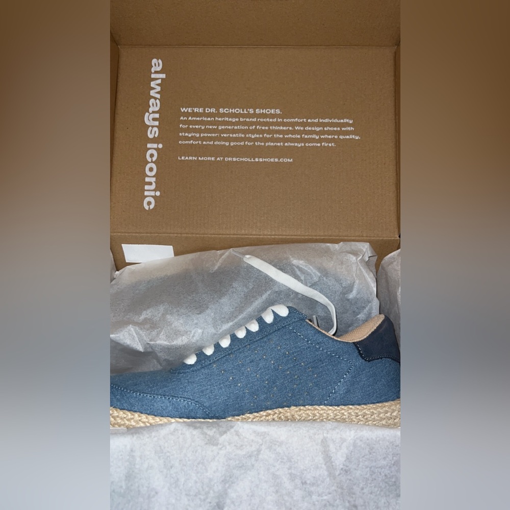 DR. SCHOLL'S- Madison Fun Lace Up Sneakers - Picture 2 of 4
